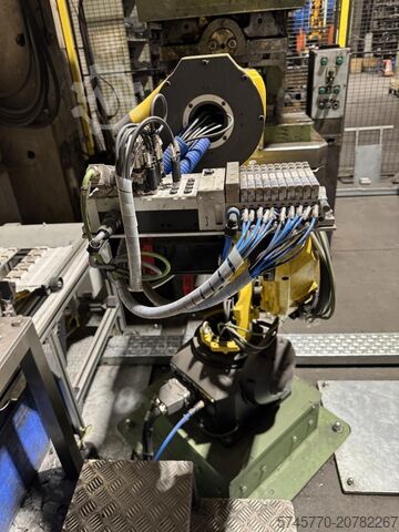 Industrieroboter FANUC CORPORATION M10 iD 12