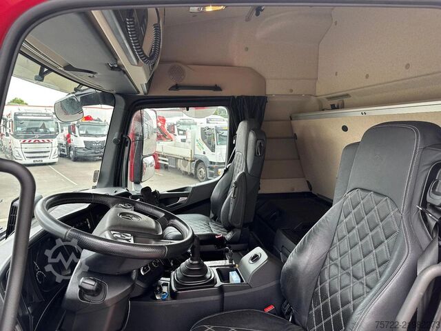 Timber transporter Mercedes-Benz Arocs 3358 6x4 BB mit EpsilonS290Z96 DOLL RATIO+