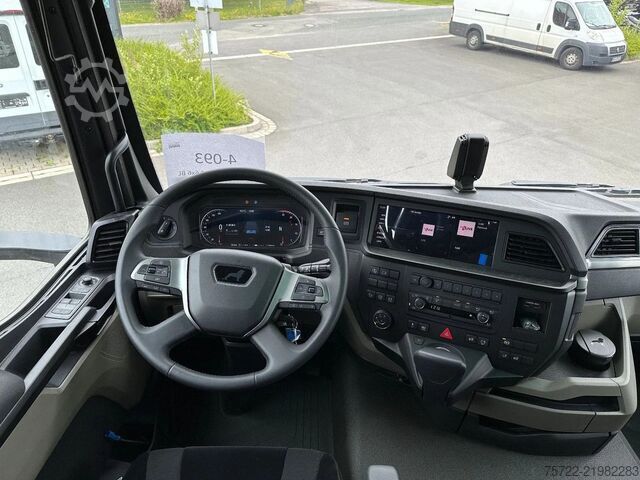 Timber transporter MAN TGS 33.520 6x6 BL Kurzholz Plattform Epsilon Kran