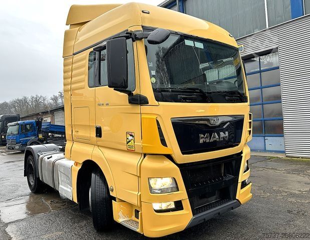 Standard SZM MAN TGX 18.400 4x2