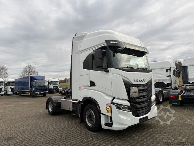 Standard SZM IVECO STRALIS S-WAY AS440S51T/FP Standklima ADR