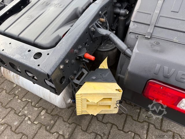 Standard SZM IVECO STRALIS S-WAY AS440S51T/FP Standklima ADR