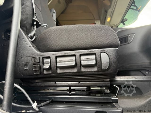 Standard SZM IVECO STRALIS S-WAY AS440S51T/FP Standklima ADR