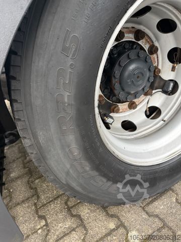 Standard SZM IVECO STRALIS S-WAY AS440S51T/FP Standklima ADR