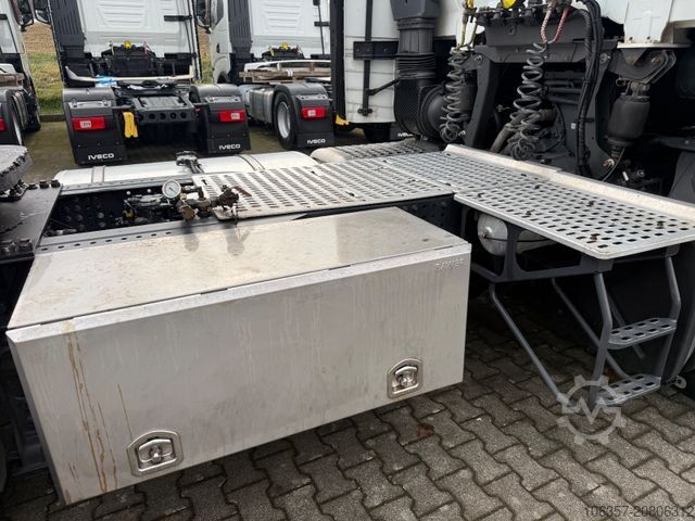 Standard SZM IVECO STRALIS S-WAY AS440S51T/FP Standklima ADR