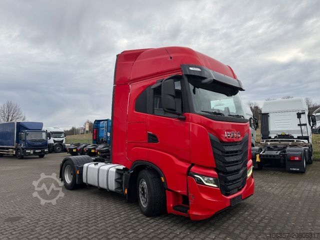 Standard SZM IVECO Stralis S-WAY AS440S48T/P Standklima Retarder