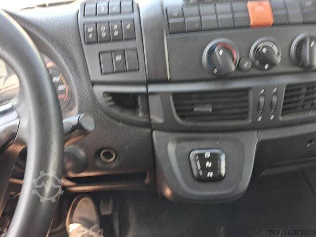 Box truck IVECO ML 120E19/P - E6