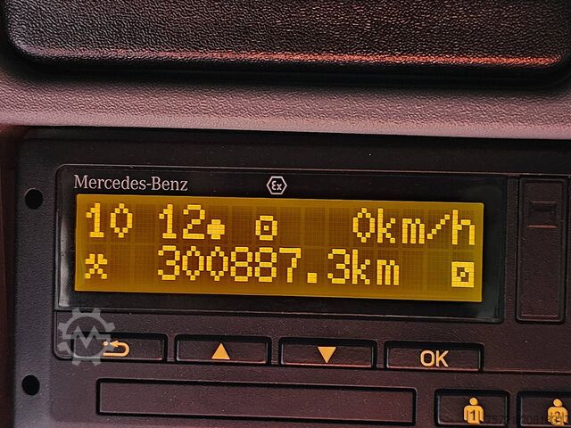 Koffer MERCEDES-BENZ ATEGO 1524 AIRCO LIFT BOX 6.8