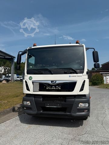 Vacuum tank truck MAN TGM 18.290 4x2 BL Gamon Sauger