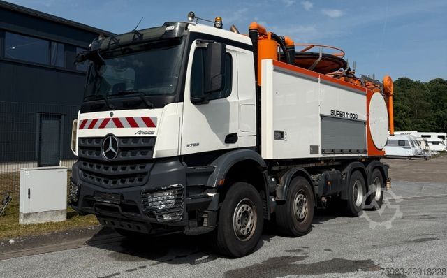 Vacuum tank truck MERCEDES-BENZ Mercedes Benz Arocs 3753 8x4 Wiedemann Super1000
