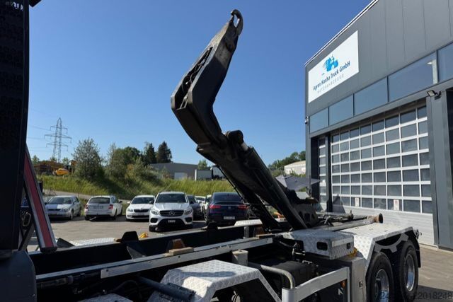 Roll-off tipper truck MAN TGS 35.480 8x4 Moser