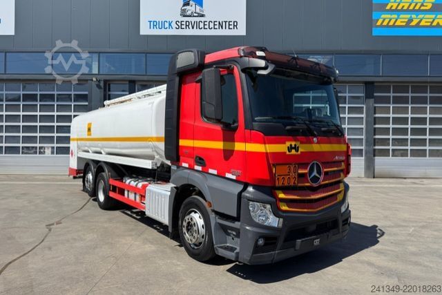 LKW mit Tankaufbau MERCEDES-BENZ Actros 2551 6x2 Tank 21'600L