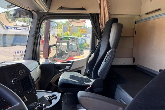 LKW mit Tankaufbau MERCEDES-BENZ Actros 2551 6x2 Tank 21'600L