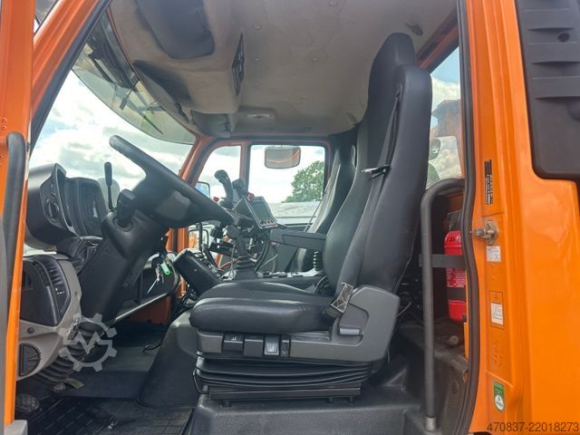 Special purpose truck UNIMOG U 423 / Mähausstattung Dücker / Salzstreuer