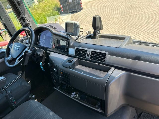 Garbage truck MAN TGS 26.320 BL / Faun Variopress 524 + Schüttung