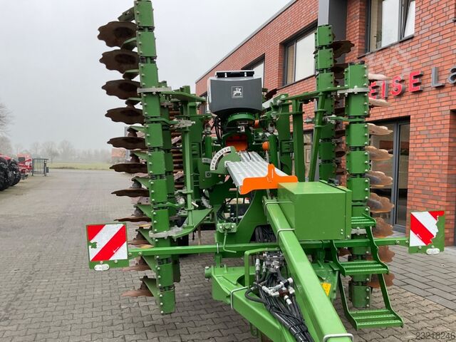 Amazone Ceus 5000-2TX & GreenDrill 500 H Amazone Ceus 5000-2TX & GreenDrill 500 H