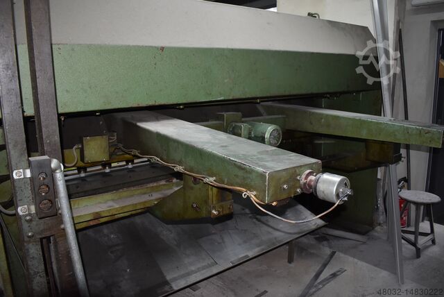 Plate shear Kramer TMIIIHY2500