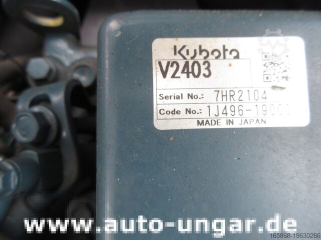 Tractor Kärcher MC130 Advanced Kehrmaschine Geräteträger