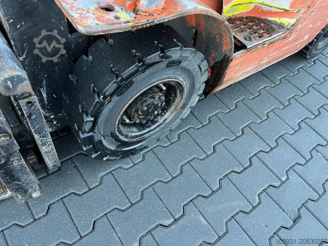 Treibgasstapler Toyota 7FGF18