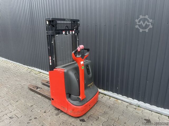 Deichselstapler Linde L12L
