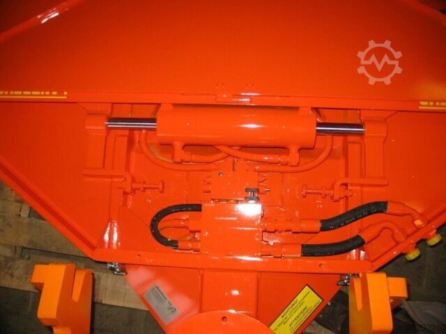 Hedge trimmer  