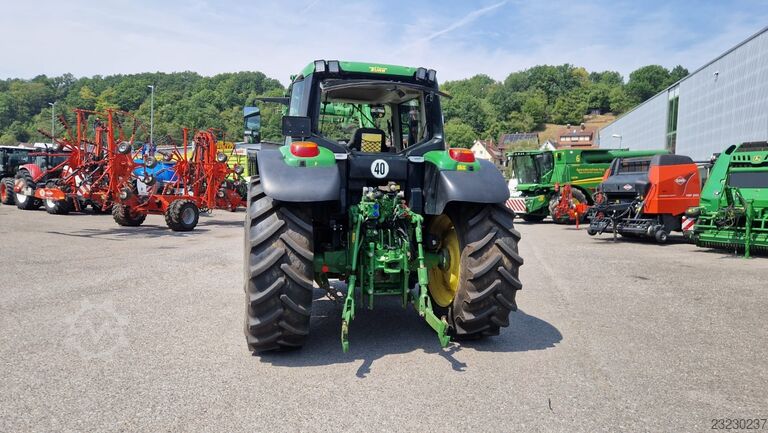 John Deere 6120M CommandQuad John Deere 6120M CommandQuad