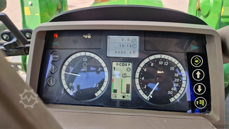 John Deere 6120M CommandQuad John Deere 6120M CommandQuad