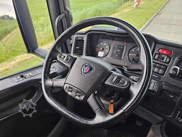Standard-SZM SCANIA R460 RET. NIGHT A/C SUPER