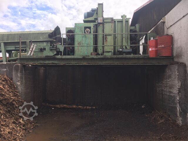 Debarking machine NICHOLSON A 5 B