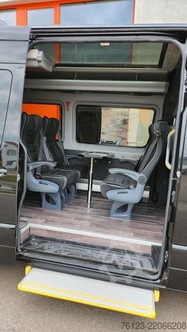 Kleinbus MERCEDES-BENZ 319  Sprinter VIP Shuttle 9 Sitzer  Panoramadach