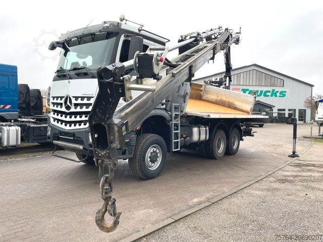 Dreiseitenkipper LKW MERCEDES-BENZ 3351 Arocs/ABNEHMBARER Kran/Kipper/Bordmatik/6x6