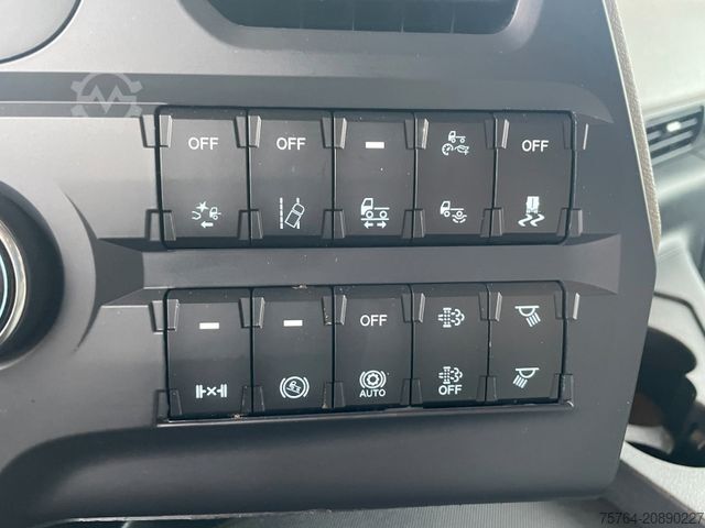 Standard SZM FORD F-Max 500 / 4x2 / Retarder / Navi / 1. Hand