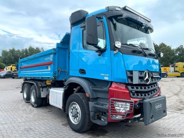 Dreiseitenkipper LKW MERCEDES-BENZ 2643 /6x6H ALLRAD/Meiller/Bordmatik/Schneeplatte