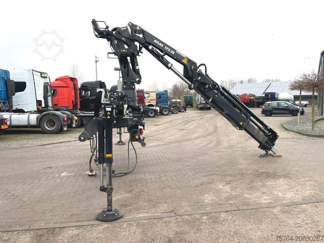 Kipper LKW MERCEDES-BENZ 3351 Arocs/ABNEHMBARER Kran/Kipper/Bordmatik/6x6