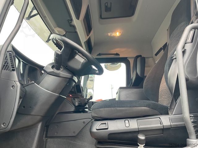 Kipper LKW MERCEDES-BENZ 3351 Arocs/ABNEHMBARER Kran/Kipper/Bordmatik/6x6