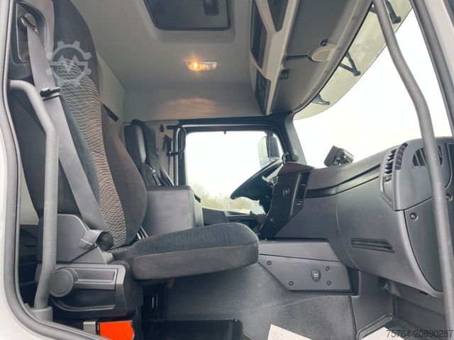 Kipper LKW MERCEDES-BENZ 3351 Arocs/ABNEHMBARER Kran/Kipper/Bordmatik/6x6