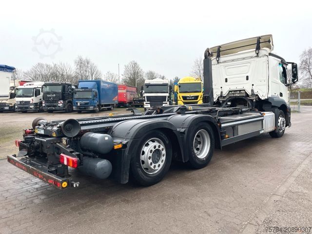 Abrollkipper MERCEDES-BENZ 2543 Actros/Meiler Abroller RS21.70/Funk/Gelenkt