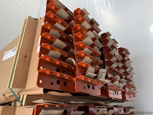 High-bay warehouse pallet racking system shelf Mecalux / Regallänge: 9,85 lfm. Regalständer: 2.000 x 1.100mm