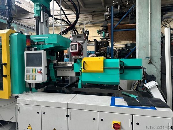 Injection molding machine Arburg 520S 1600-400/170 e²