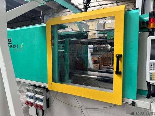 Injection molding machine Arburg 520S 1600-400/170 e²