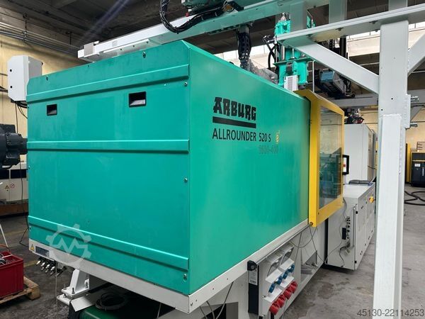 Injection molding machine Arburg 520S 1600-400/170 e²
