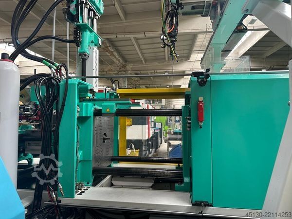 Injection molding machine Arburg 520S 1600-400/170 e²
