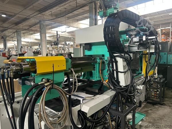 Injection molding machine Arburg 570C 2000-350/150