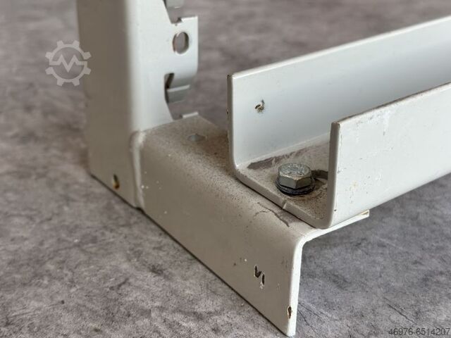 Durchschubsicherung Palettenregal Vogelsang NS / lichte Weite 1800 mm Durchschubsicherungen U 60 x 45 x 4 mm