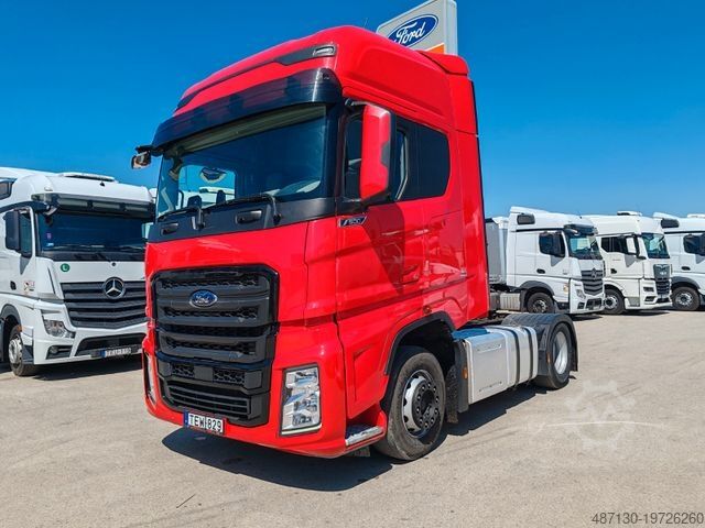 Standard tractor unit FORD F-MAX 500