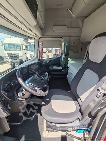 Standard tractor unit FORD F-MAX 500