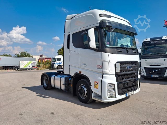 Standard tractor unit FORD F-MAX 500