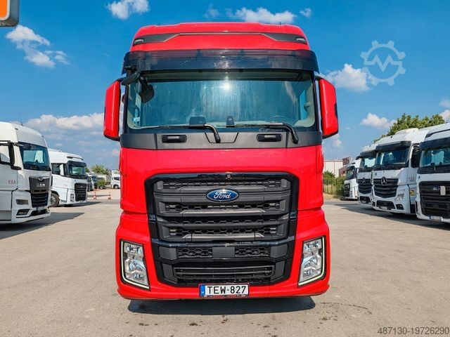 Standard tractor unit FORD F-MAX 500