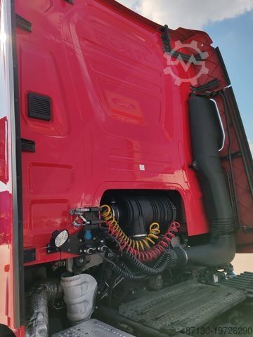 Standard tractor unit FORD F-MAX 500