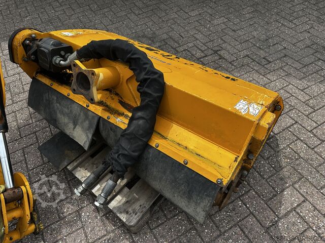 Mulcher McConnel PA7700T Midcut